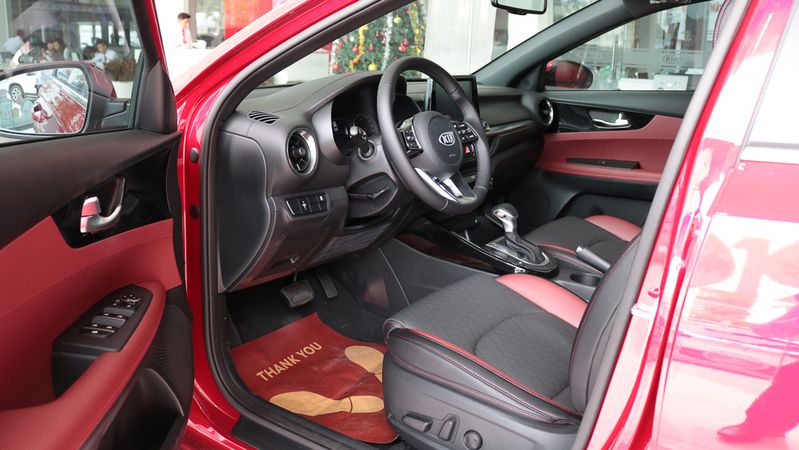 Cho thuê xe tự lái Kia Cerato 2019